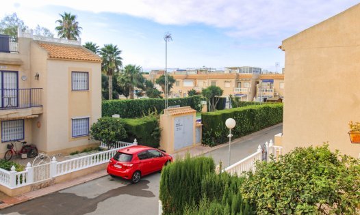 Resale - Bungalows -
Torrevieja - El Chaparral - Torrevieja