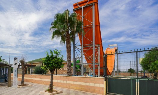 Resale - Bungalows -
Torrevieja - El Chaparral - Torrevieja