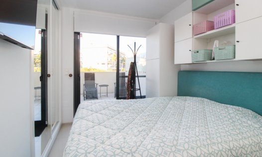 Segunda mano - Apartamentos -
Orihuela Costa - Villamartín