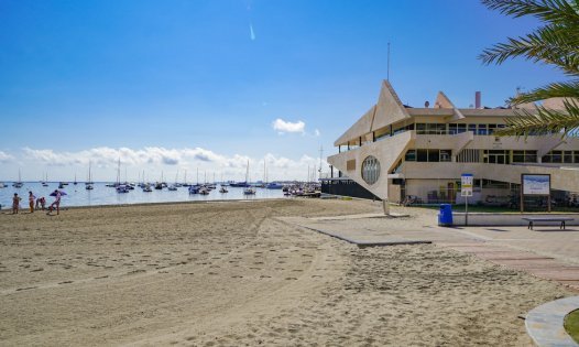 Revente - Maisons mitoyennes -
San Javier