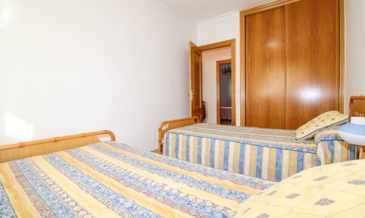 Segunda mano - Apartamentos -
Alcázares, Los - Los Alcázares