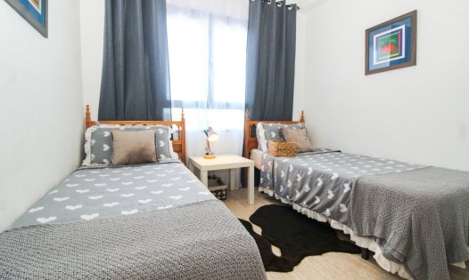 Segunda mano - Apartamentos -
Orihuela Costa - Dehesa de Campoamor