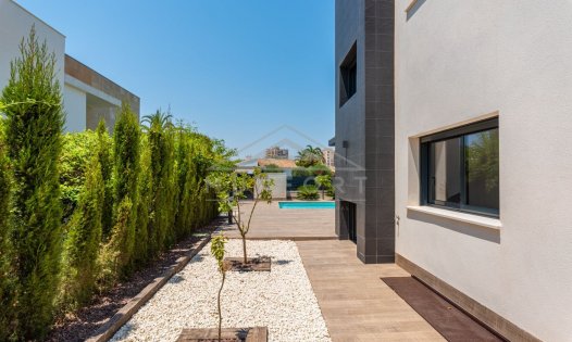 Segunda mano - Villas -
Cartagena - La Manga