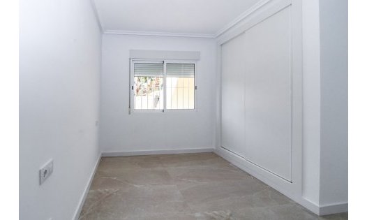 Resale - Bungalows -
Pilar de la Horadada - Torre de la Horadada