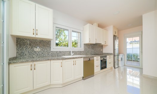 Resale - Luxury Villas -
Orihuela Costa - Cabo Roig