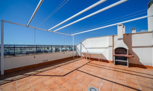 Resale - Apartments -
Pilar de la Horadada - Mil Palmeras