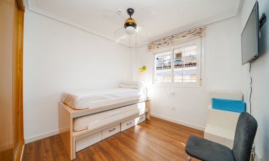 Resale - Apartments -
Pilar de la Horadada - Mil Palmeras