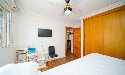 Resale - Apartments -
Pilar de la Horadada - Mil Palmeras