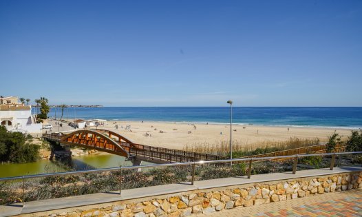 Resale - Apartments -
Pilar de la Horadada - Mil Palmeras