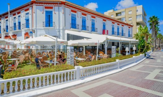 Återförsäljning - Villor -
Alcázares, Los