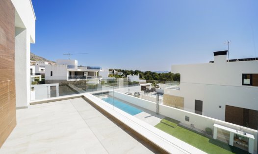Herverkoop - Luxe villa's -
Finestrat