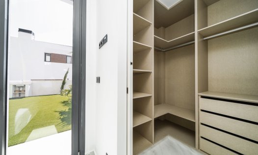 Herverkoop - Luxe villa's -
Finestrat