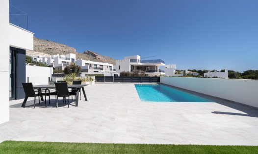 Herverkoop - Luxe villa's -
Finestrat