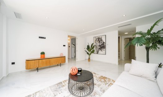 Herverkoop - Luxe villa's -
Finestrat