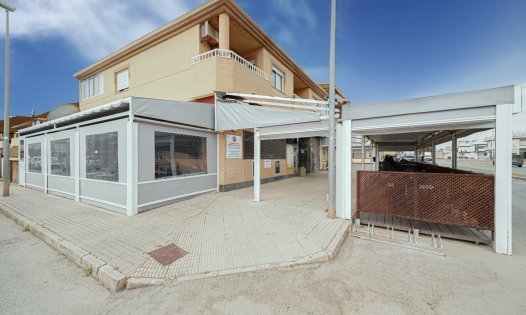 Herverkoop - Commerciële panden -
San Pedro del Pinatar