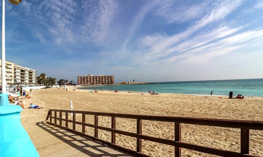 Herverkoop - Penthouses -
Torrevieja - Playa del Cura - Torrevieja