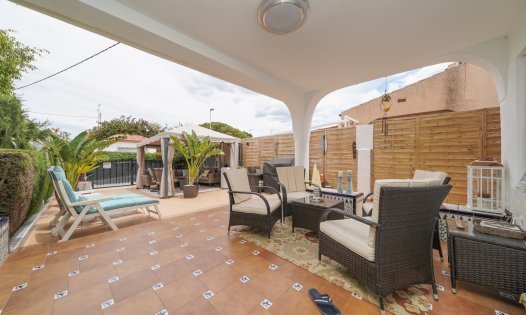 Videresalg - Villaer -
Alcázares, Los - Los Narejos