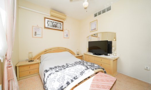 Videresalg -  Kommersiell eiendom -
Torrevieja - El Salado - Torrevieja