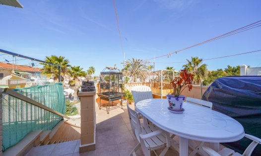 Videresalg -  Kommersiell eiendom -
Torrevieja - El Salado - Torrevieja