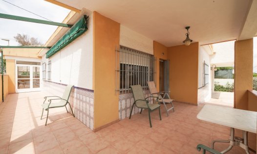 Resale - Villas -
Pilar de la Horadada - Torre de la Horadada