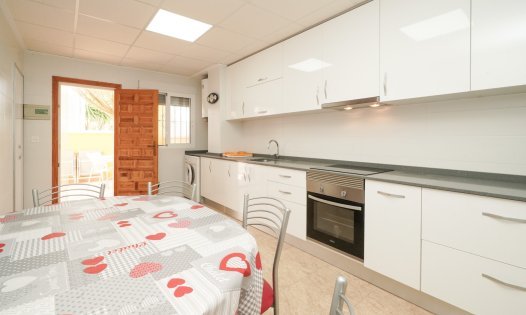 Resale - Villas -
Pilar de la Horadada - Torre de la Horadada