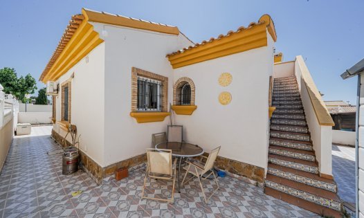 Resale - Villas -
Pilar de la Horadada - Pinar de Campoverde