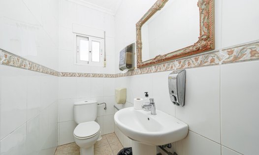 Resale - Commercial premises -
Murcia - GEA Y TRUYOLS