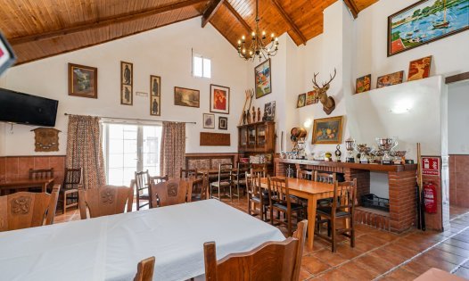 Resale - Commercial premises -
Murcia - GEA Y TRUYOLS