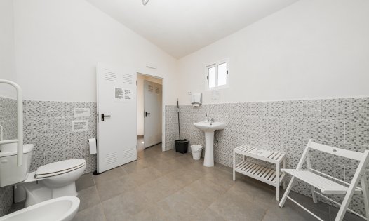 Resale - Commercial premises -
Murcia - GEA Y TRUYOLS