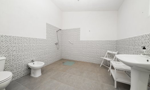 Resale - Commercial premises -
Murcia - GEA Y TRUYOLS