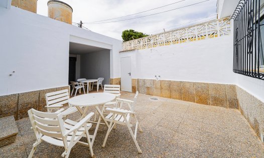 Långtidsuthyrning - Villor -
Pilar de la Horadada - Torre de la Horadada