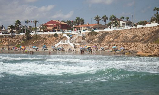 Videresalg - Villaer -
Orihuela Costa - Playa Flamenca