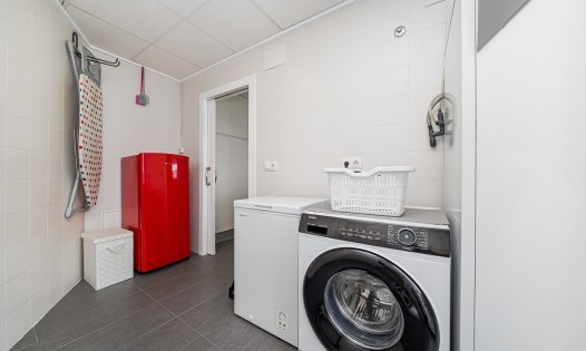 Resale - Villas -
Benijófar