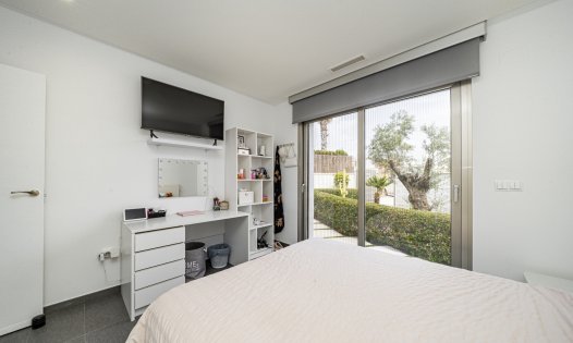 Resale - Villas -
Benijófar