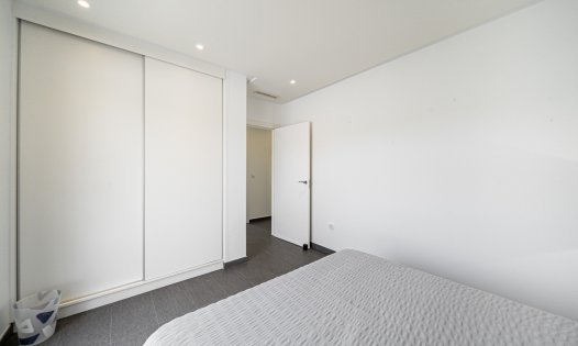 Resale - Villas -
Benijófar