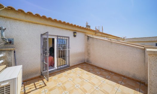 Segunda mano - Casas Adosadas -
Pilar de la Horadada - Torre de la Horadada