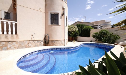 Återförsäljning - Villor -
Pilar de la Horadada - Pinar de Campoverde