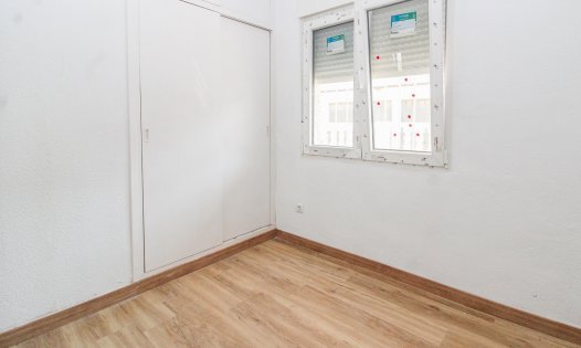 Segunda mano - Apartamentos -
Los Urrutias