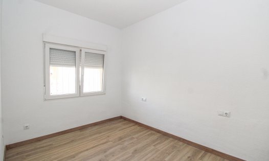 Segunda mano - Apartamentos -
Los Urrutias