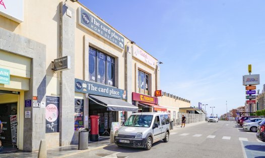 Resale - Apartments -
Orihuela Costa - Punta Prima