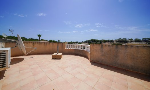 Återförsäljning - Villor -
Pilar de la Horadada - Pinar de Campoverde