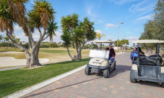 Videresalg - Toppleiligheter -
San Javier - Roda Golf Resort