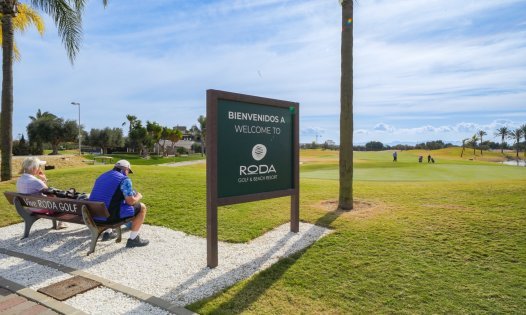 Alquiler a largo plazo - Áticos -
San Javier - Roda Golf Resort