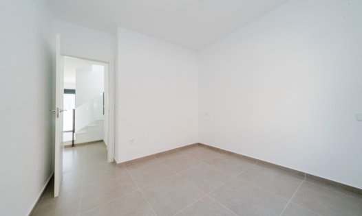 Segunda mano - Casas Adosadas -
San Pedro del Pinatar