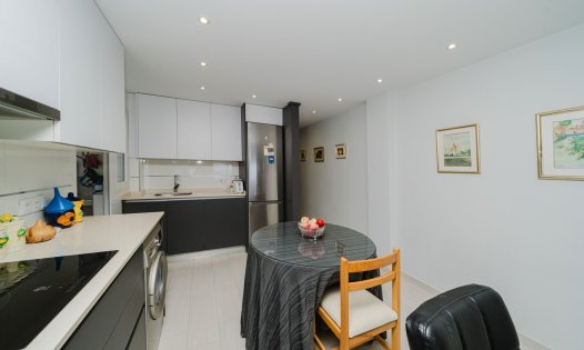 Resale - Apartments -
Torrevieja - Playa del Cura - Torrevieja