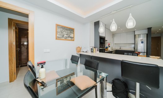 Resale - Apartments -
Torrevieja - Playa del Cura - Torrevieja