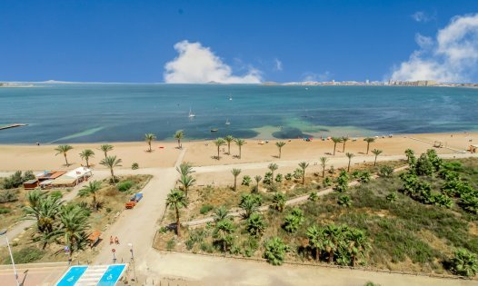 Resale - Penthouses -
La Manga - Playa Honda