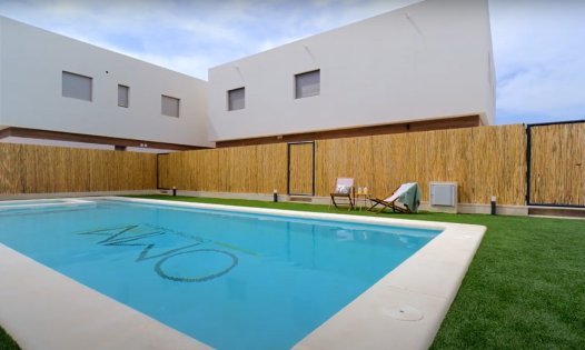 Resale - Villas -
Orihuela Costa - Villamartin