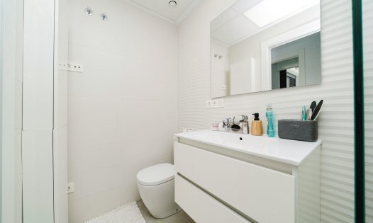 Herverkoop - Villa's -
Benijófar