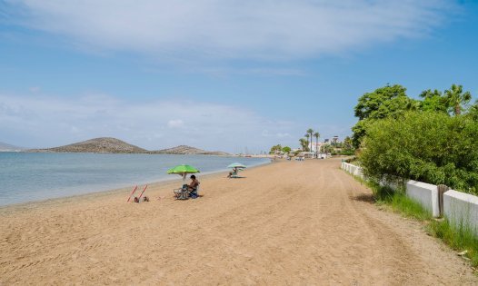 Segunda mano - Villas -
La Manga